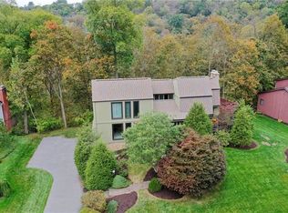 145 Hemlock Dr, Mcmurray, PA