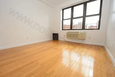 Rented by Nolita Group