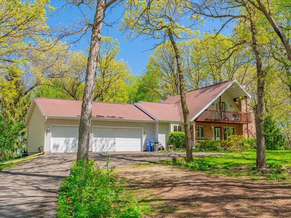 2006 Timber Lake Road, Fitchburg, WI 53575