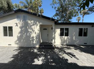 7725 Owensmouth Ave #7727, Canoga Park, CA 91304
