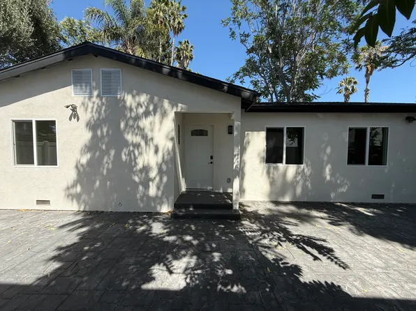 7725 Owensmouth Ave #7727, Canoga Park, CA 91304