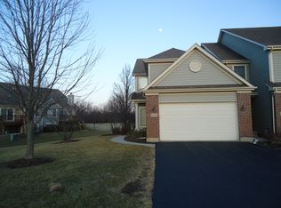 1273 Prairie View Pkwy #A, Cary, IL 60013