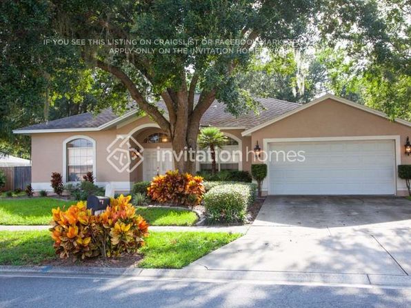 8443 Ridgebrook Cir
