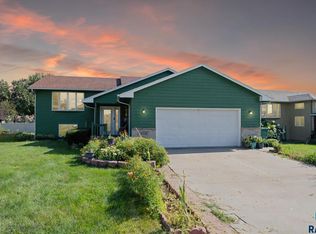 4721 E 3rd St, Sioux Falls, SD 57110