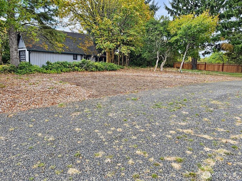 3rd image of 549 Point Brown Avenue SW