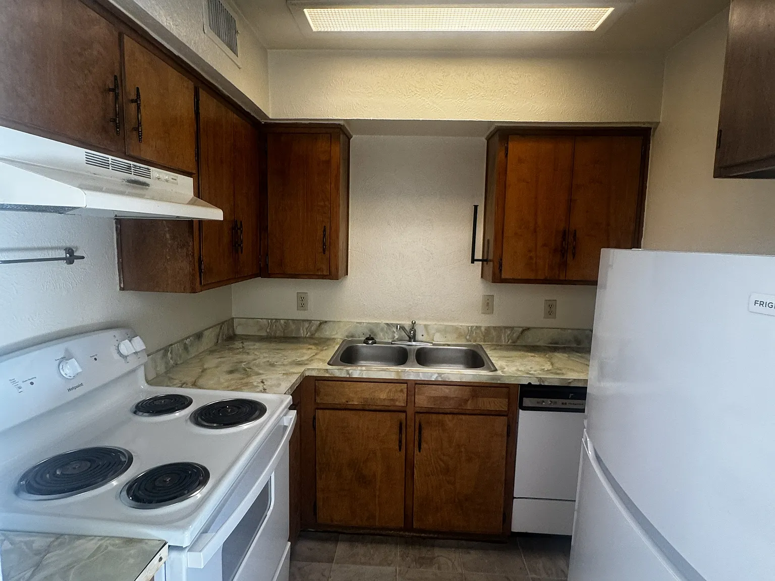 1 bed, 602 sqft, $825 — Photo 4