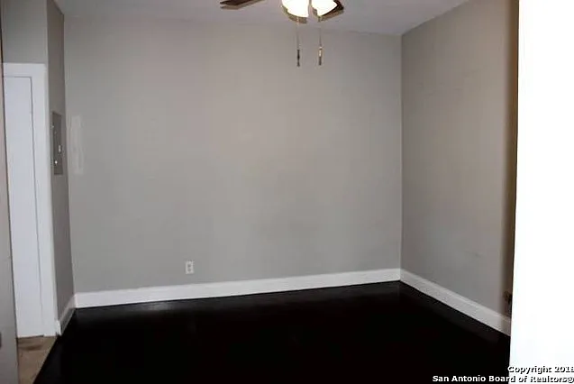 628 S Saint Marys St #200 — Photo 15