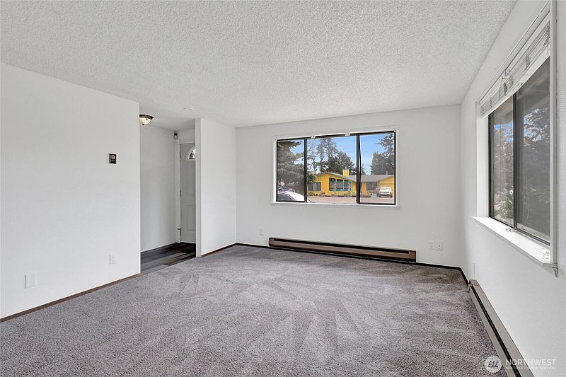4th image of 968 SW Kingma Court