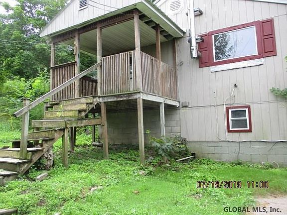3rd image of 23 Meyers St