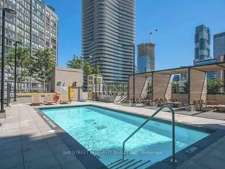 955 Bay St #2206 — Photo 17