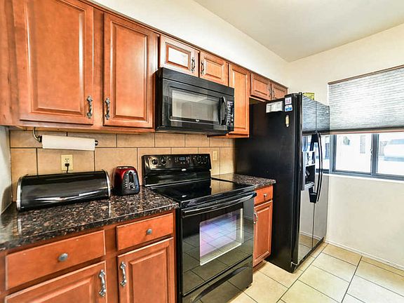 3rd image of 9030 E Calle Norlo