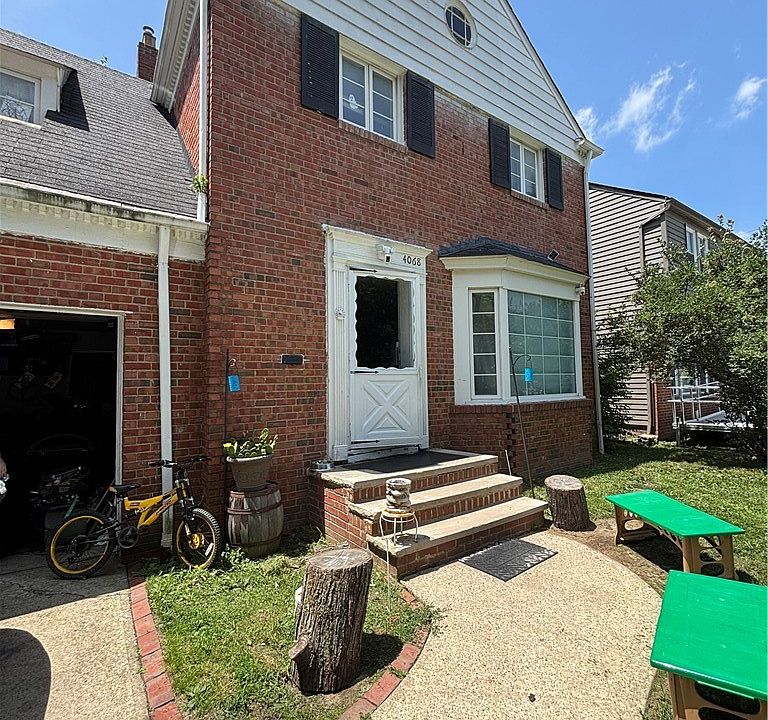 1st image of 4068 Lambert Rd