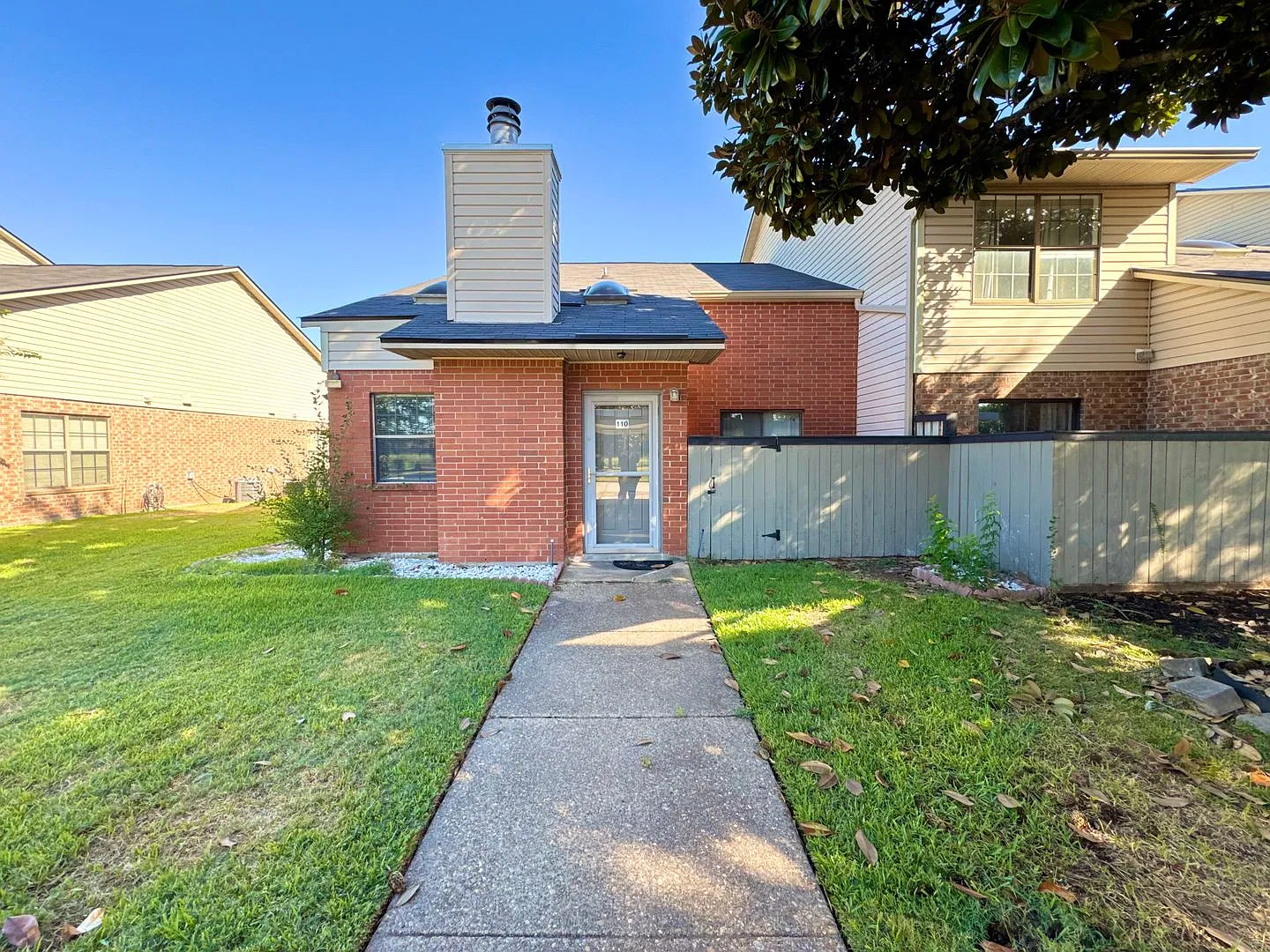 North Bossier Townhome! — Photo 1