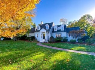 10 Brewer Ln, Duxbury, MA 02332