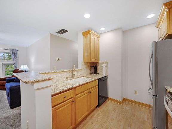 4th image of 2699 Brittany Oaks Blvd