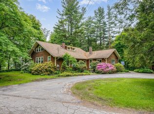 41 N Shore Ln, Winthrop, ME 04364