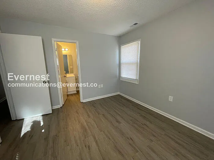 504 E McLelland Ave — Photo 7