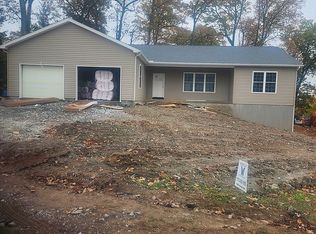 9366 Twin Hills Rd, Felton, PA 17322