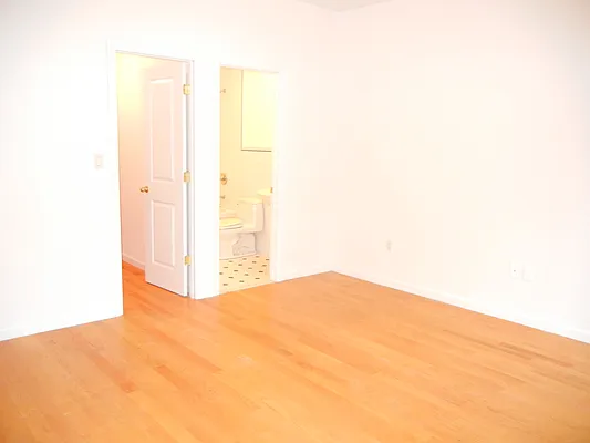 Rented by Brooklyn Heights Real Estate Inc | media 30