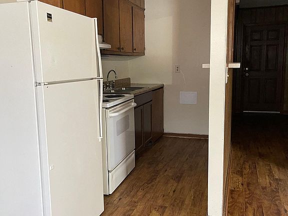 5th image of 622 W Wainman Ave #E