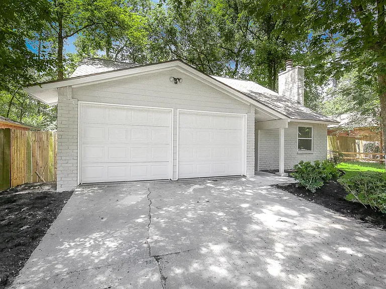 6 Green Field Pl — Photo 2
