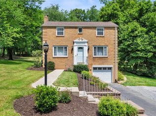 1743 Sample Rd, Allison Park, PA 15101