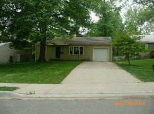 7906 W 60th Ter, Mission, KS 66202