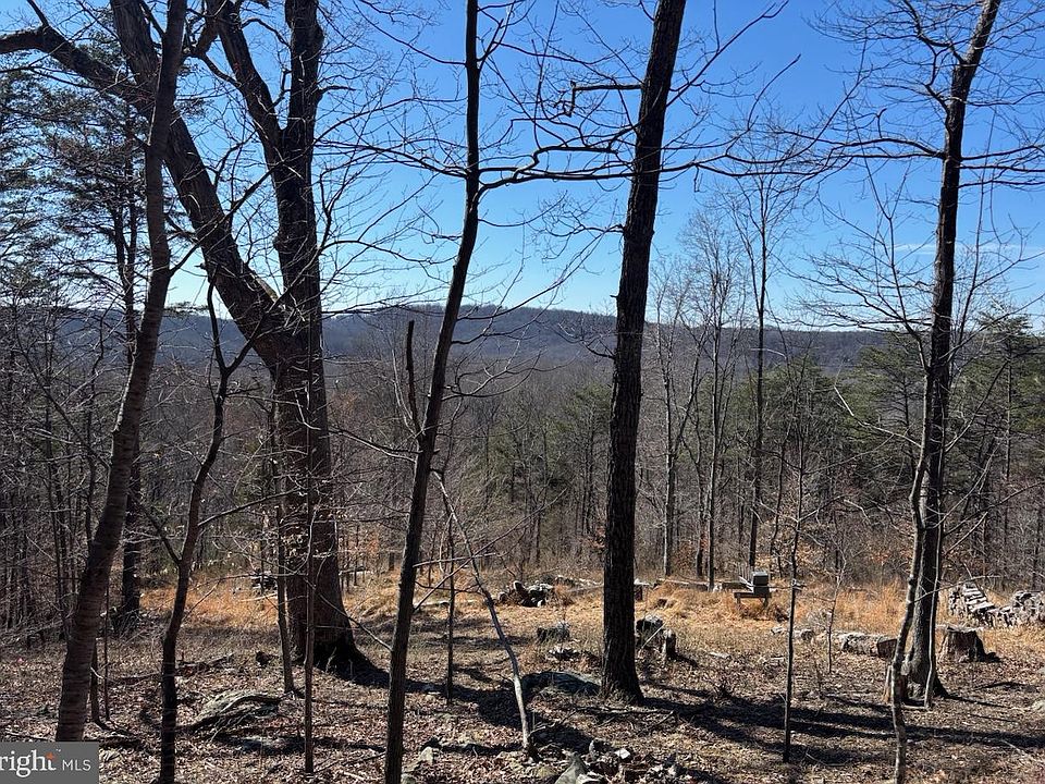 1st image of Carters Run