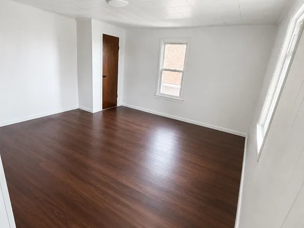 307 E Grant St #1, Houston, PA 15342