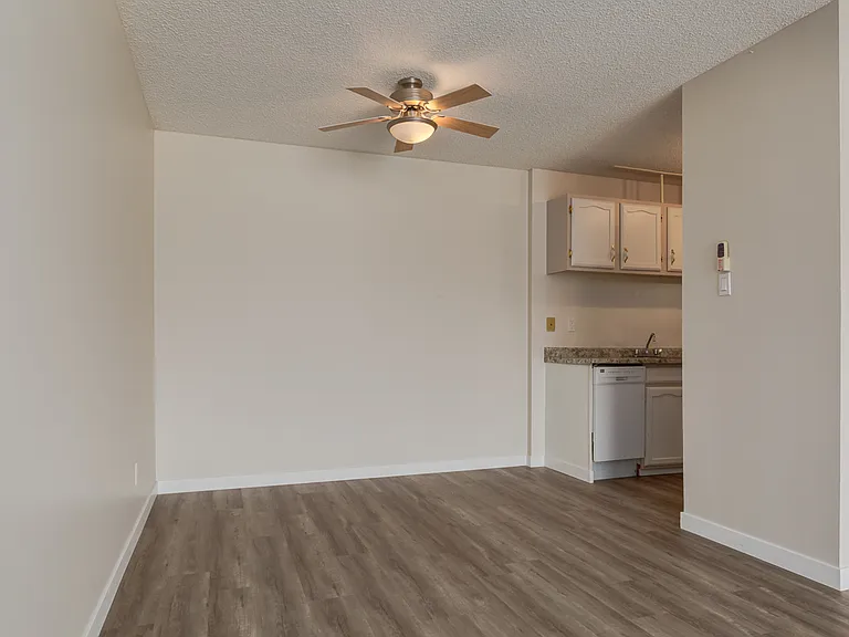 8948 B Elbow Dr SW — Photo 7