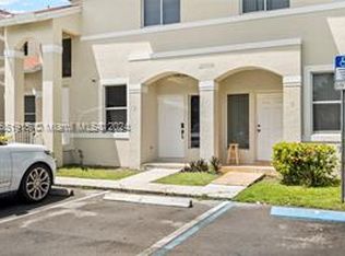 21250 NE 8th Pl APT 4, Miami, FL 33179