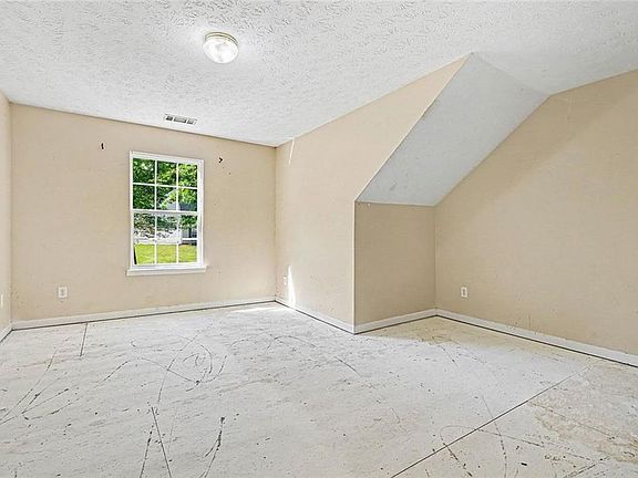 5th image of 4197 Shoreside Cir