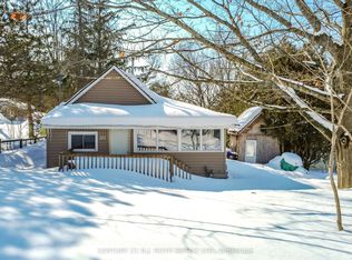 112 Ouida St, Tay, ON L0K 2C0