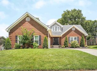 8803 Morning Park Dr, Louisville, KY 40220