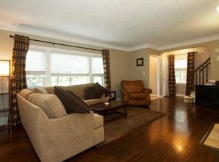 3886 Bethany Rd, University Heights, OH 44118