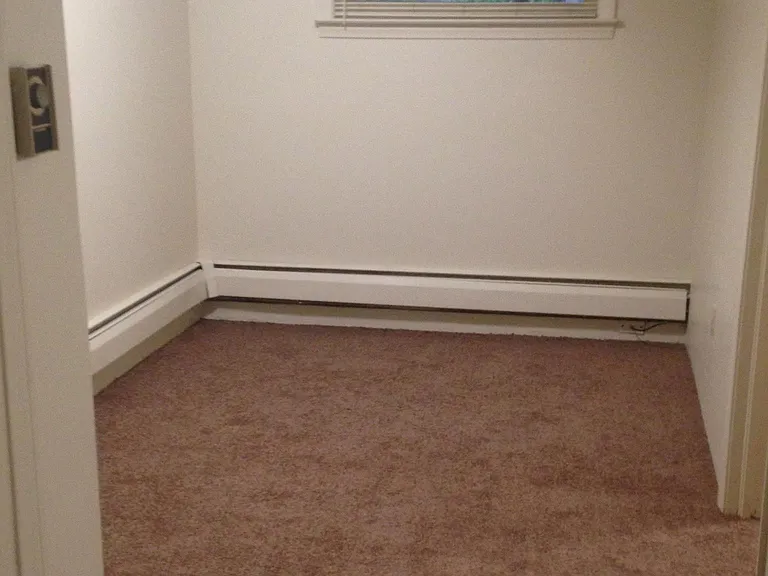 1000 Center Ave #12 — Photo 6
