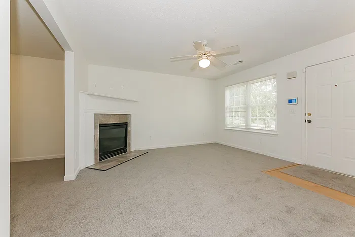 2 bed, 2.5 bath, 1150 sqft, $1,545 — Photo 3