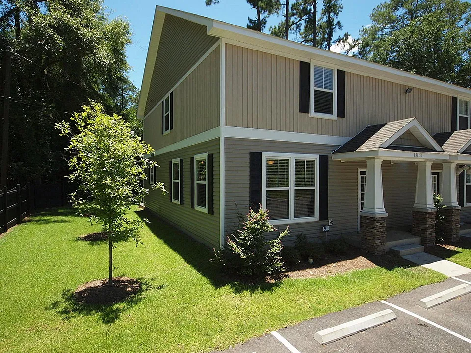 1524 High Rd