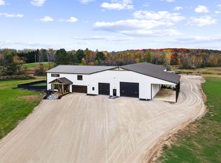 5304 Sampson Rd, Abrams, WI 54101