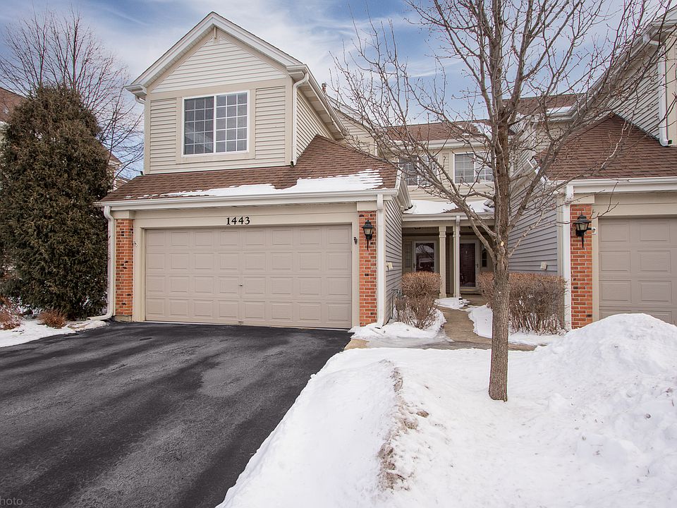 1st image of 1443 N Waterbury Cir #1S