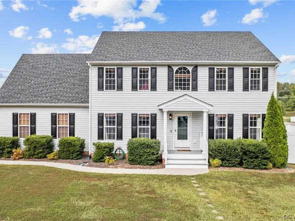 3600 Hamlin Creek Pkwy, Chester, VA 23831