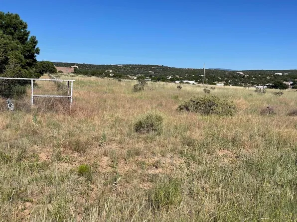 39 Bachelor Trl, Edgewood, NM 87015