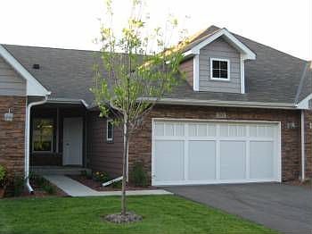1st image of 305 Quebec Ct