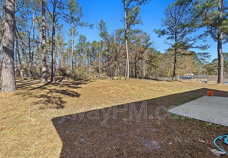 122 Oakwood Dr — Photo 29