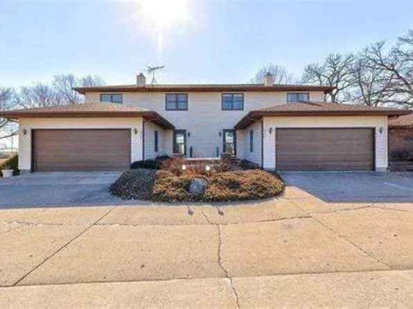 2906 180th St, Muscatine, IA 52761