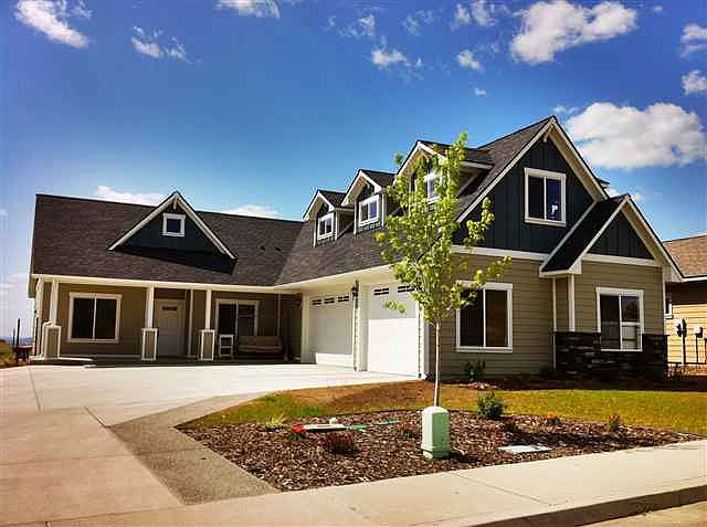 1st image of 107 S Parkview Ct #Lp70