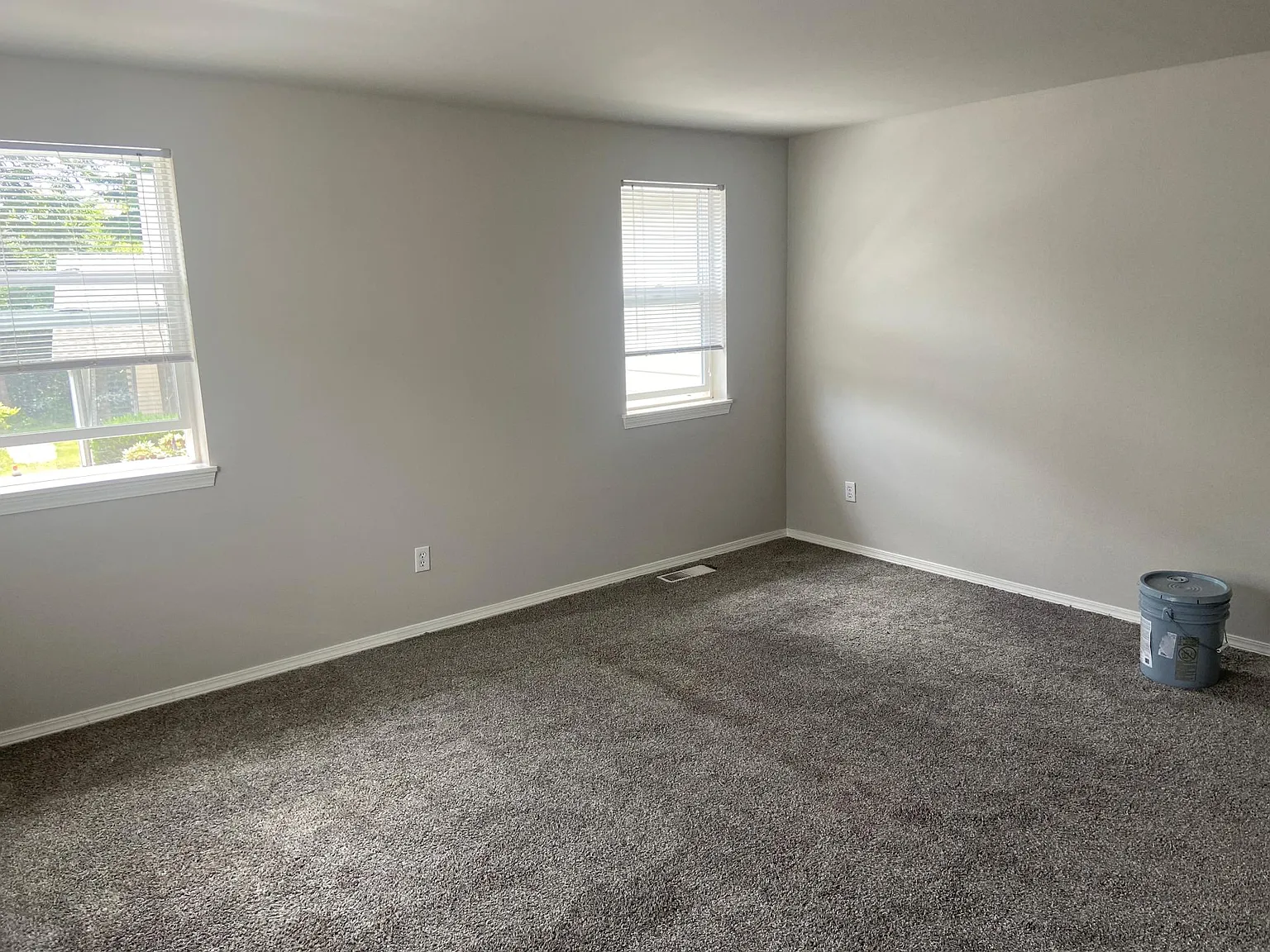 3 bed, 2.5 bath, 1400 sqft, $2,595 — Photo 4