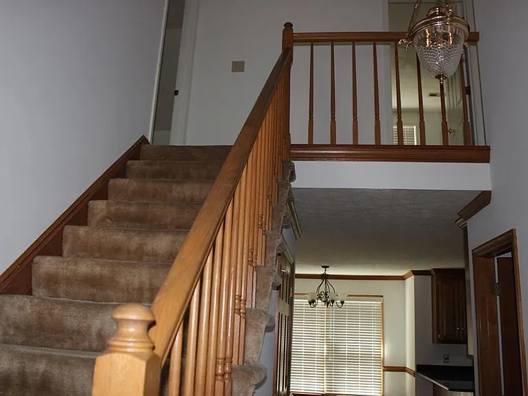 417 Burnham Pl — Photo 17