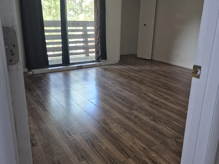 858 Southwood Blvd #3 — Photo 3