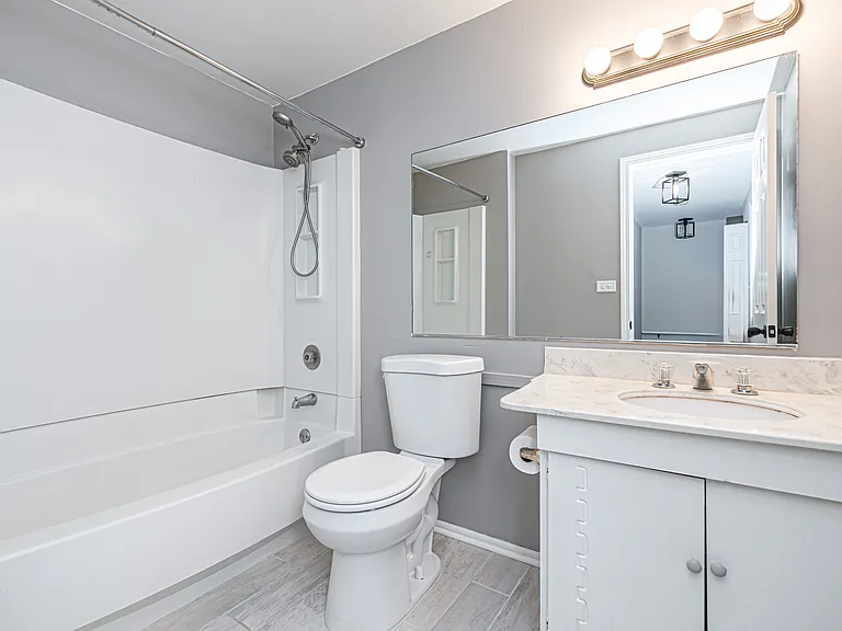1851 Wellington Pl — Photo 22